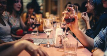 Find Restaurant Influencers