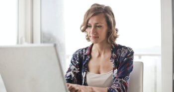 The Shopify Seller's Guide to Instagram Advertising: Boosting Online Sales