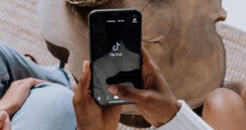 TikTok Spark Code Image