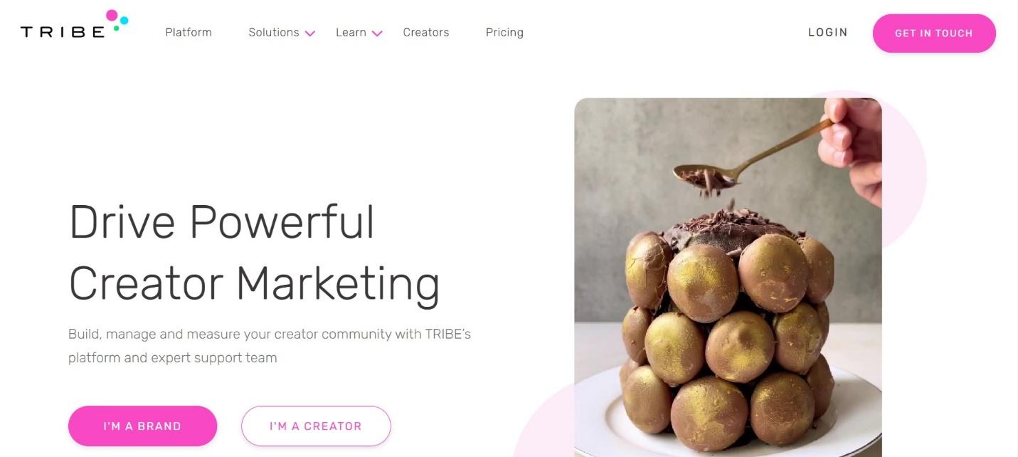 A cake with gold paint on itAI-generated content may be incorrect.